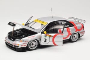 Audi A4 B5 #3 F. Biela DTM World Champion 1995 UT Models 1:18 39542 Pressofusione — immagine 2 di 8