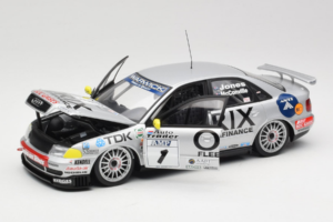 Audi A4 B5 STW #1 Orix B. Jones STW 1998 UT Models 1:18 39871 Pressofusione — immagine 2 di 8