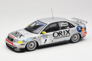 Audi A4 B5 STW #1 Orix B. Jones STW 1998 UT Models 1:18 39871 Pressofusione