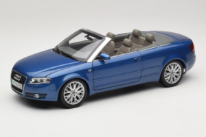 Audi A4 B6 Cabriolet Blu Norev 1:18 5010504325 Pressofusione