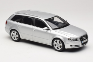 Audi A4 B7 3.2 Quattro Avant Argento Minichamps 1:18 5010404215 Pressofusione — immagine 6 di 8