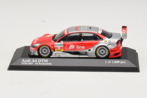 Audi A4 DTM #11 M. Rockenfeller Audi Sport Team Phoenix DTM 2007 Minichamps 1:43 400079611 Pressofusione
