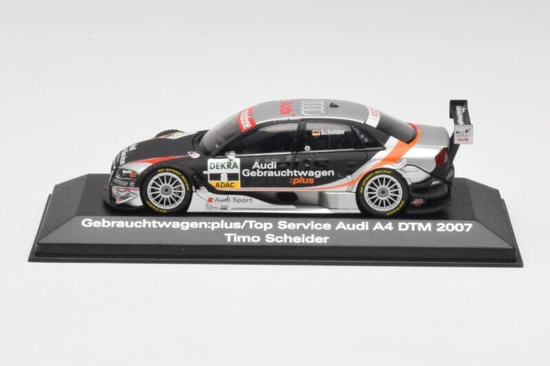 Audi A4 B7 #8 T. Scheider DTM 2007 Minichamps 1:43 5020700143 Pressofusione