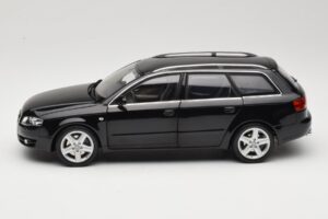 Audi A4 B8 Avant 3.2 Quattro Nero Minichamps 1:18 5010404225 Pressofusione — immagine 4 di 8
