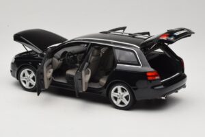 Audi A4 B8 Avant 3.2 Quattro Nero Minichamps 1:18 5010404225 Pressofusione — immagine 5 di 8