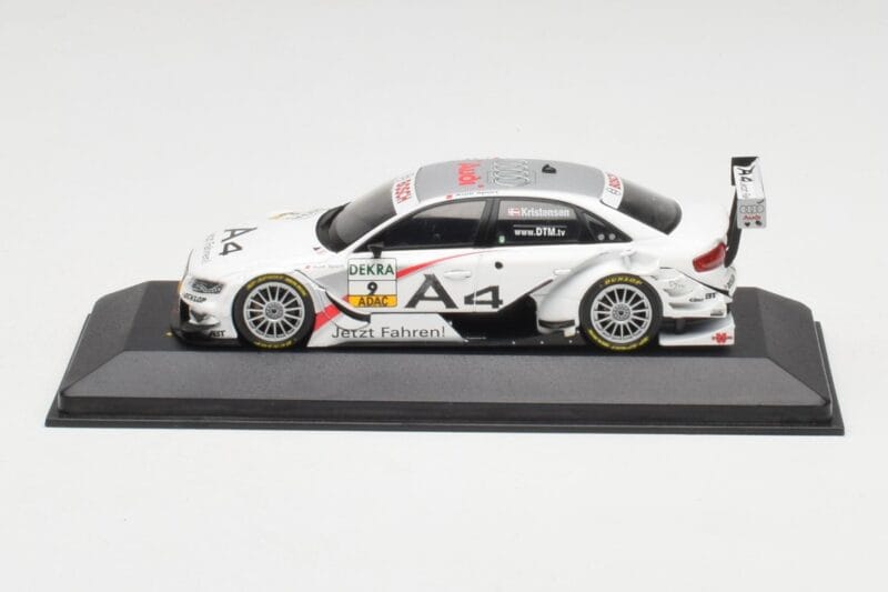 Audi A4 B8 #9 T. Kristensen DTM 2008 Minichamps 1:43 400081809 Pressofusione