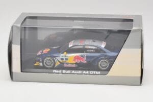 Audi A4 B8 #2 Red Bull M. Tomczyk DTM 2008 Minichamps 1:43 5020800133 Pressofusione — immagine 4 di 4