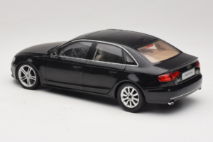 Audi A4L B8 Nero Paudi 1:18 AUDI012 Pressofusione — immagine 7 di 8