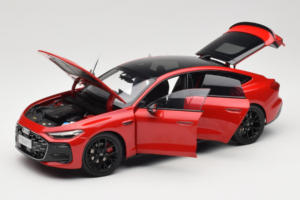 Audi A5L Sportback Rosso OEM 1:18 ZAM60004A Pressofusione — immagine 2 di 8