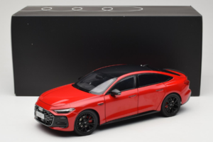 Audi A5L Sportback Rosso OEM 1:18 ZAM60004A Pressofusione — immagine 8 di 8