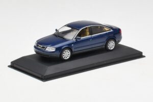Audi A6 C5 Blu Scuro Minichamps 1:43 132093 Pressofusione — immagine 2 di 4
