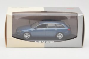 Audi A6 C6 Avant Stratos Blue Minichamps 1:43 5010406223 Pressofusione — immagine 4 di 4