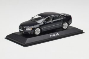 Audi A8 D3 Mauritius Blu Metallic Minichamps 1:43 5010508123 Pressofusione — immagine 2 di 4