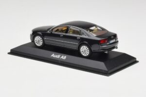 Audi A8 D3 Phantom Nero Minichamps 1:43 5010508133 Pressofusione — immagine 3 di 4