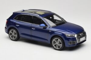 Audi Q5L FY Blu Paudi Model 1:18 33729 Pressofusione — immagine 6 di 8