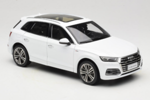 Audi Q5L FY Bianco Paudi Model 1:18 30694 Pressofusione — immagine 6 di 8