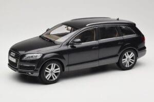 Audi Q7 4L Lava Grey Minichamps 1:18 5010507625 Pressofusione