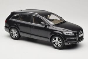 Audi Q7 4L Lava Grey Minichamps 1:18 5010507625 Pressofusione — immagine 6 di 8