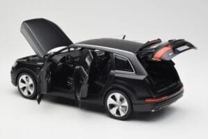 Audi Q7 4M Nero Opaco Minichamps 1:18 110014001 Pressofusione — immagine 5 di 8