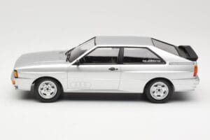 Audi Quattro B2 Argento Minichamps 1:18 155016122 Pressofusione — immagine 3 di 6