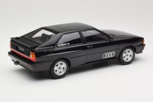 Audi Quattro Nero Metallizzato Minichamps 1:18 155016121 Pressofusione — immagine 2 di 6