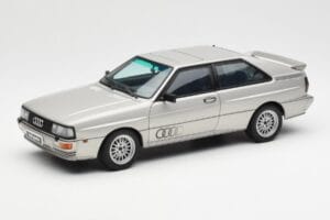Audi Quattro LWB Argento AUTOart 1:18 70303 Pressofusione