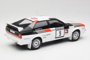 Audi Quattro #5 H. Mikkola / A. Hertz 1000 Lakes Rally 1982 IXO 1:18 18RMC094B Pressofusione — immagine 2 di 6