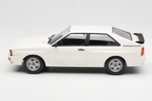 Audi Quattro Bianco Minichamps 1:18 155016120 Pressofusione — immagine 3 di 6