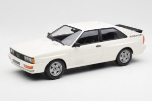 Audi Quattro Bianco Minichamps 1:18 155016120 Pressofusione