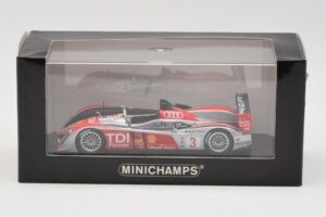 Audi R10 TDI LMP1 #3 L. Luhr / A. Premat / M. Rockenfeller 24 Hours of Le Mans 2008 Minichamps 1:43 400089903 Pressofusione — immagine 4 di 4