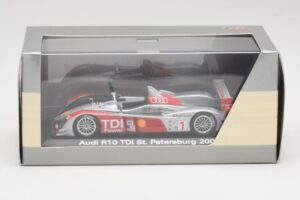 Audi R10 TDI #1 R. Capello / A. McNish / T. Kristensen 24 Hours of Le Mans 2007 Minichamps 1:43 5020700243 Pressofusione — immagine 4 di 4