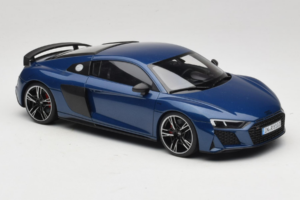 Audi R8 Ascari Blue Jada 1:18 5011918451 Pressofusione — immagine 4 di 6