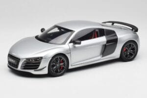 Audi R8 GT Type 42 Ice Argento Metallic Kyosho 1:18 09218IS Pressofusione
