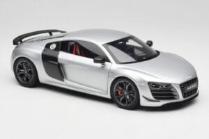 Audi R8 GT Type 42 Ice Argento Metallic Kyosho 1:18 09218IS Pressofusione — immagine 6 di 8