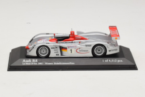 Audi R8 LMP #1 F. Biela / E. Pirro / T. Kristensen 24 Hours of Le Mans Winner 2001 Minichamps 1:43 400011201 Pressofusione