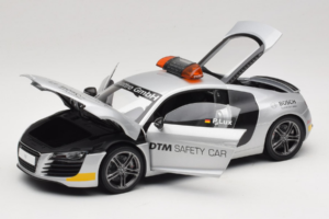 Audi R8 Safety Car 24 Hours of Le Mans 2008 Kyosho 1:18 09214DTM Pressofusione — immagine 8 di 8