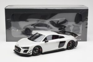 Audi R8 V10 GT RWD Grigio GT Spirit 1:18 GT461 Resina — immagine 6 di 6