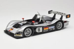 Audi R8R LMP #8 F. Biela / E. Pirro / D. Theys 24 Hours of Le Mans 1999 Maisto 1:18 538881 Pressofusione