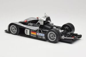 Audi R8R LMP #8 F. Biela / E. Pirro / D. Theys 24 Hours of Le Mans 1999 Maisto 1:18 538881 Pressofusione — immagine 5 di 8