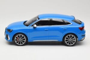 Audi RS Q3 F3 Sportback Blu Minichamps 1:18 155018101 Pressofusione — immagine 3 di 6