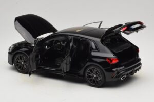 Audi RS3 8Y Sportback Myth Black Norev 1:18 188388 Pressofusione — immagine 5 di 8