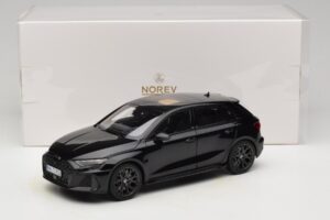 Audi RS3 8Y Sportback Myth Black Norev 1:18 188388 Pressofusione — immagine 8 di 8