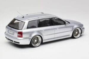 Audi RS4 B5 Avant Argento Custom Wheels Otto 1:18 OT521 Resina — immagine 2 di 6
