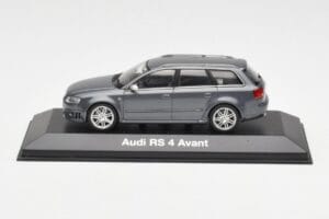 Audi RS4 B7 Avant Grigio Minichamps 1:43 5010509223 Pressofusione