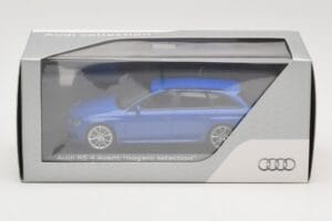 Audi RS4 B8 Avant Nogaro Blue Selezione Natale 2014 Minichamps 1:43 AUDI003 Pressofusione — immagine 4 di 4