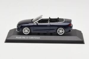 Audi RS5 B8 Cabriolet Estoril Blue Minichamps 1:43 5011215313 Pressofusione