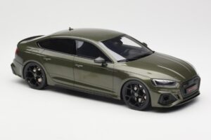 Audi RS5 B9 Competition Sportback Verde GT Spirit 1:18 GT469 Resina — immagine 4 di 6