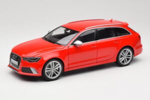 Audi RS6 C7 Avant Rosso Minichamps 1:18 110012011 Pressofusione