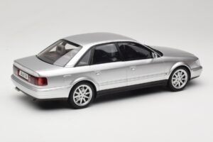 Audi S4 C4 4.2 V8 Crystal Silver Otto 1:18 OT464 Resina — immagine 2 di 6