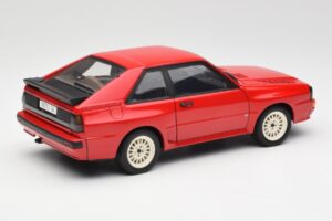 Audi Sport Quattro Rosso Edizione Concessionaria AUTOart 1:18 5030400205 Pressofusione — immagine 3 di 8